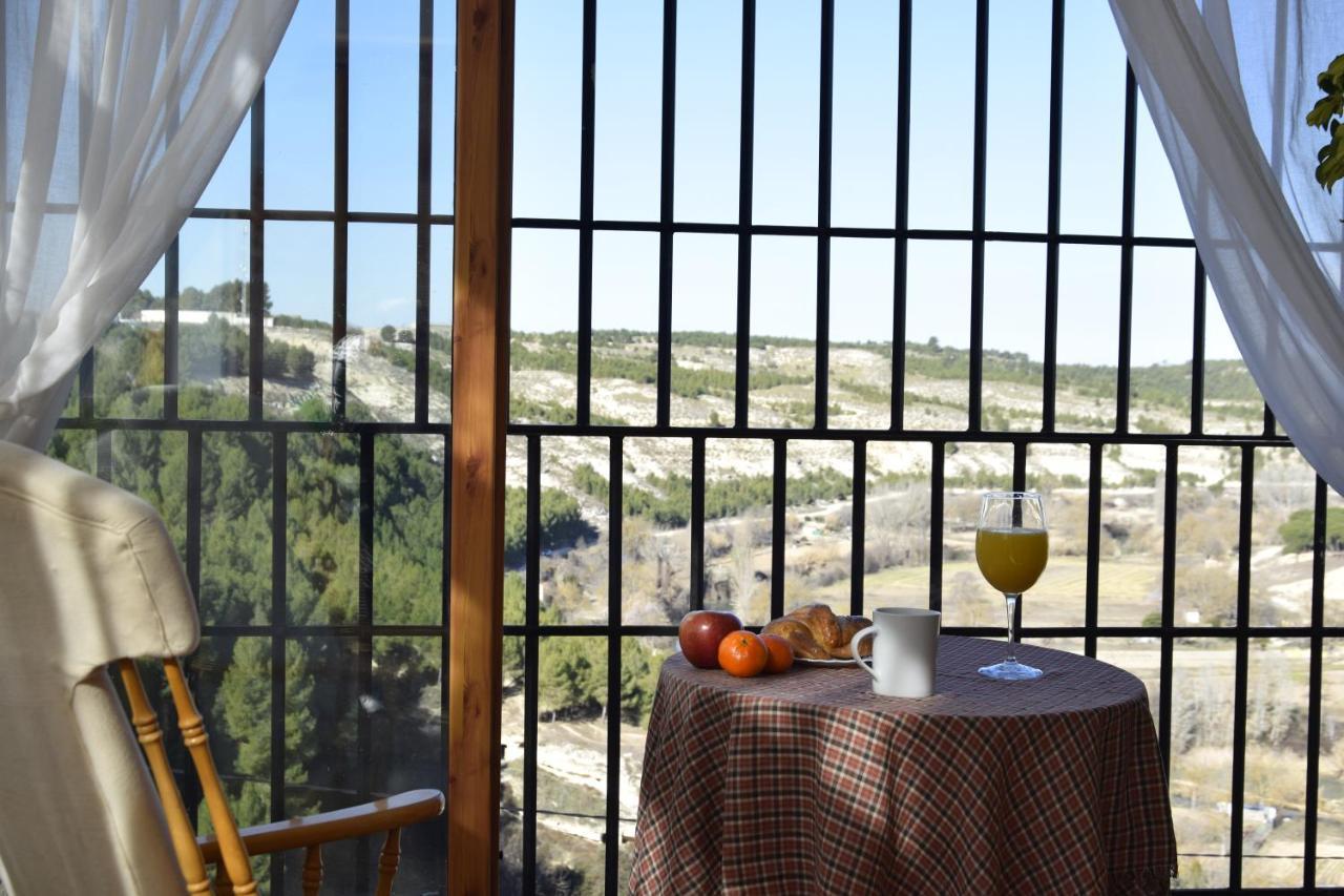 Casa Cueva Alegria Valdeganga